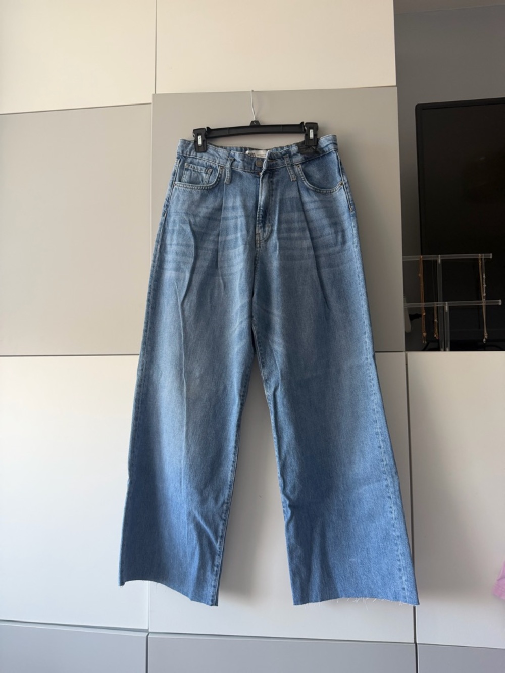 Zara Light Blue Wide Leg High-Rise Jeans - Faded Denim